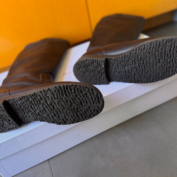 Agnes B. Boots - Picture 6 of 10